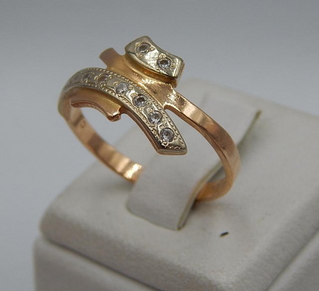 Кольцо из красного и белого золота с цирконием (26225825) 3
