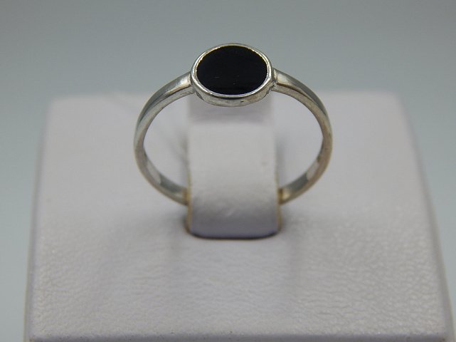 Серебряное кольцо с эмалью (32490165) 1