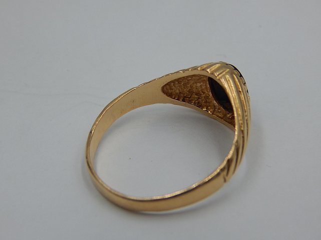 Кольцо из желтого золота с ониксом (28199825) 6