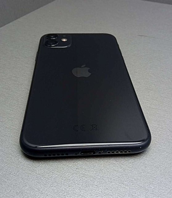 Apple iPhone 11 64GB Black 7