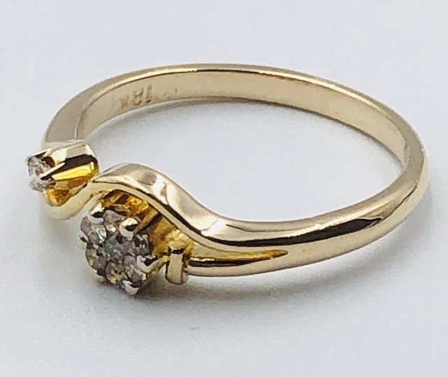 Кольцо из желтого золота с бриллиантом (-ми) (33615979) 1
