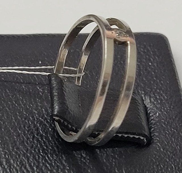 Серебряное кольцо с цирконием (30510170) 1