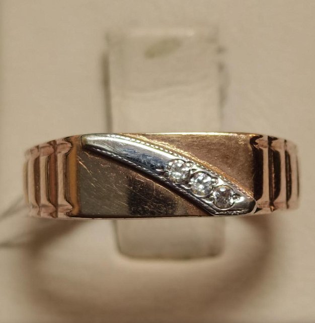 Перстень из красного и белого золота с цирконием (33726818) 0