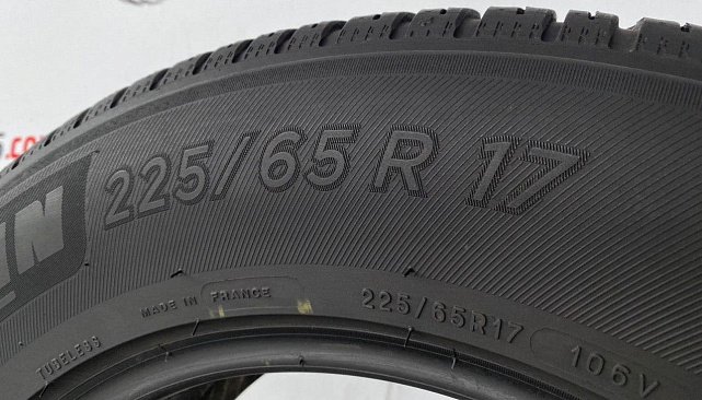 Всесезонные шины 225/55 R18 Michelin CrossClimate 5mm 3