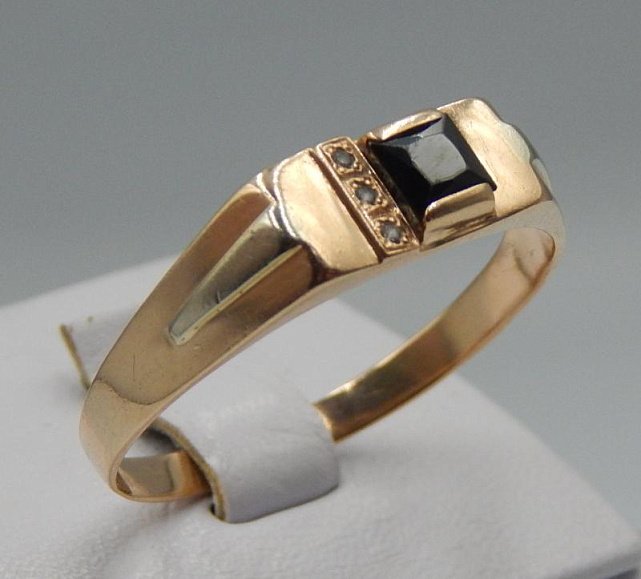 Перстень из красного и белого золота с цирконием (32078105)  1