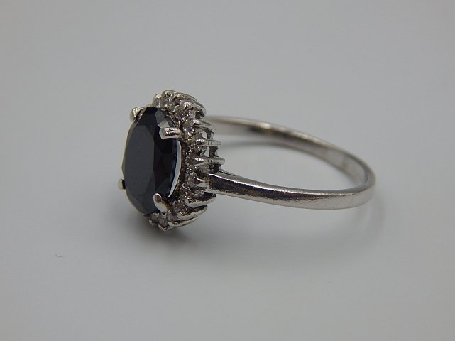 Серебряное кольцо с цирконием (33281399) 2