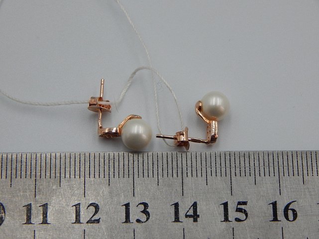 Серебряные серьги с жемчугом и цирконием (32932882) 4