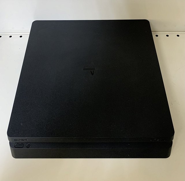 Игровая приставка Sony PlayStation 4 500GB 1