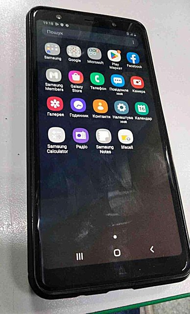 Samsung Galaxy A7 (SM-A750F) 2018 4/64GB 0