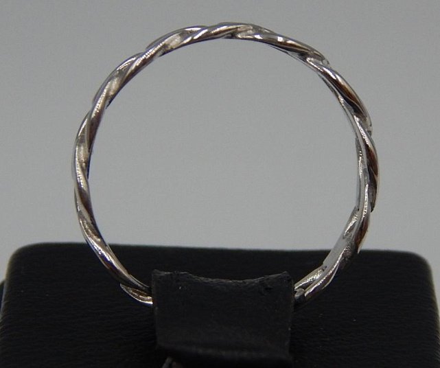 Серебряное кольцо (31968441) 4