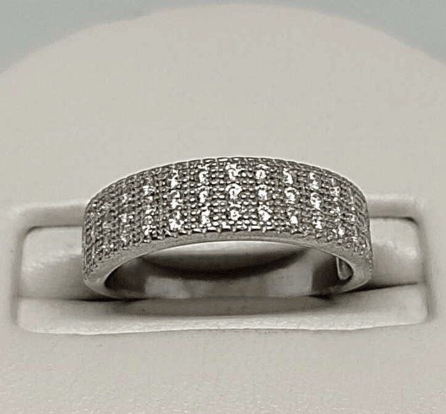 Серебряное кольцо с цирконием (33476231) 0