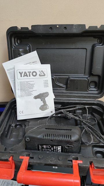 Дриль-шуруповерт акумуляторний Yato YT-82783 4