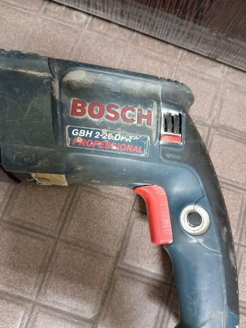 Перфоратор Bosch GBH 2-26 DFR 5