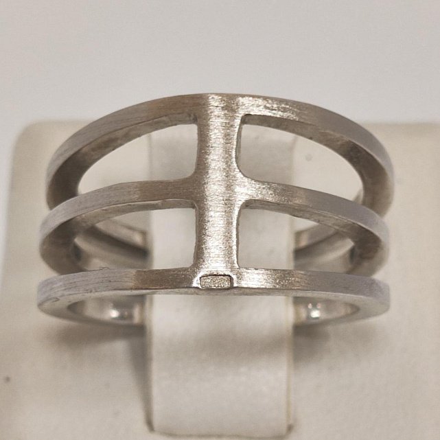 Серебряное кольцо (33966625) 0
