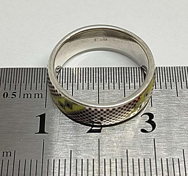Серебряное кольцо с эмалью (33476227) 4