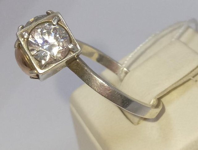 Серебряное кольцо с цирконием (33251922) 2