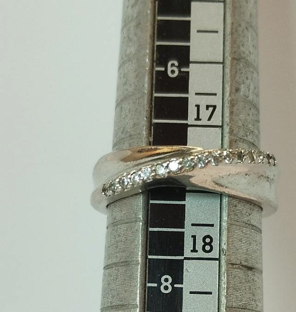Серебряное кольцо с цирконием (33601574) 2