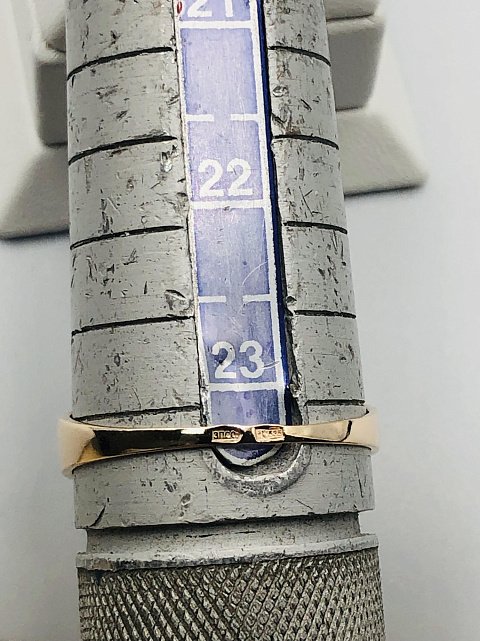 Перстень из красного золота с ониксом и цирконием (33477540)  2