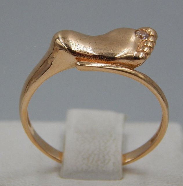 Кольцо из красного золота с цирконием (28256008) 1