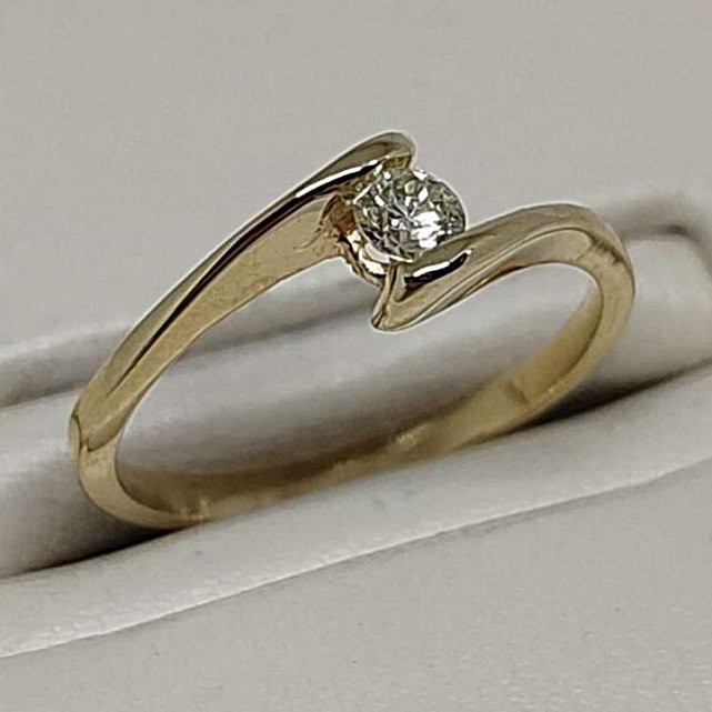 Кольцо из желтого золота с бриллиантом (-ми) (32275494) 0