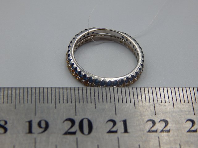 Серебряное кольцо с цирконием (31350728) 4