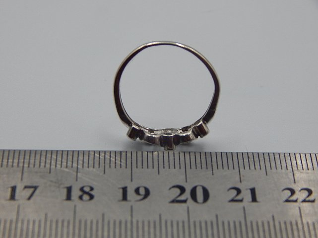 Серебряное кольцо с цирконием (33462154) 3