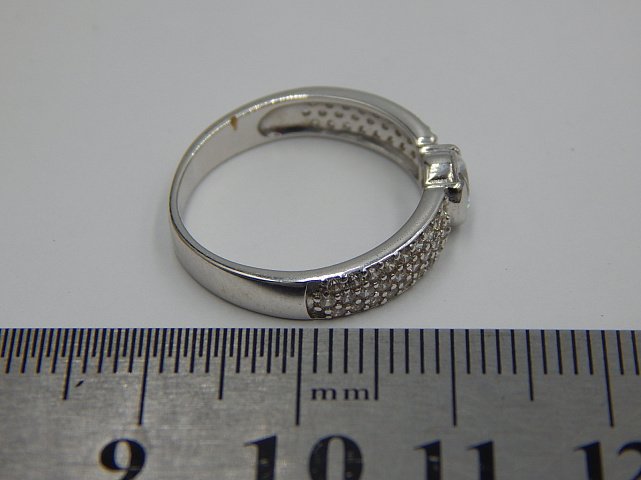 Кольцо из белого золота с цирконием (33678784)  6