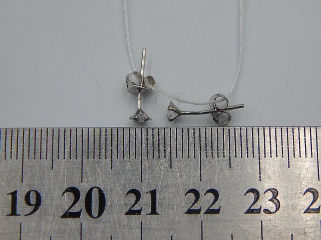 Серебряные серьги с цирконием (33071476) 4