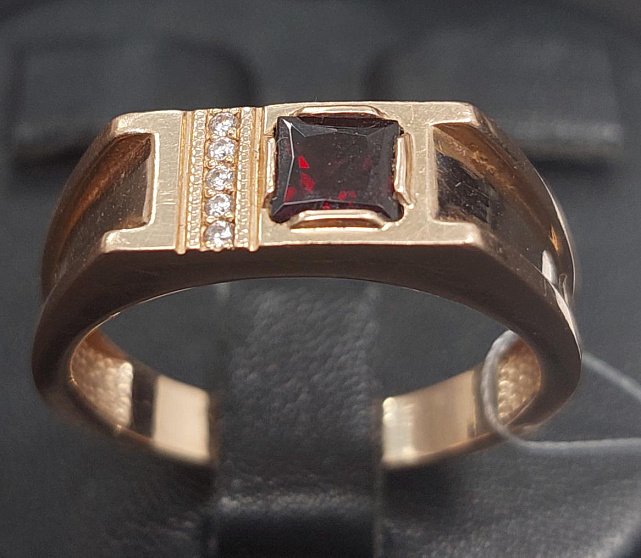 Перстень из красного золота с цирконием и гранатом (33747927) 0
