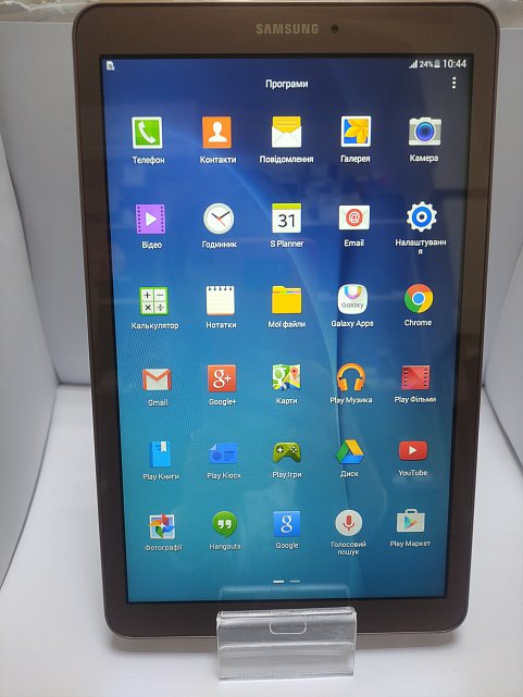 Планшет Samsung Galaxy Tab E SM-T561 8Gb 6