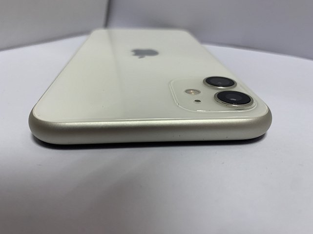 Apple iPhone 11 64GB White 5