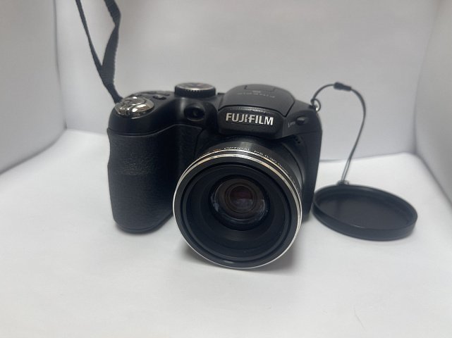 Фотоапарат Fujifilm FinePix S1600 0