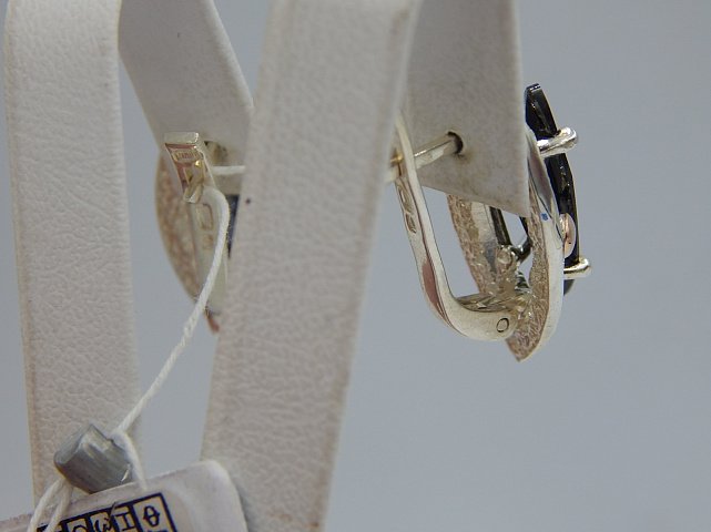 Срібні сережки із золотою вставкою та цирконієм (23909680) 3