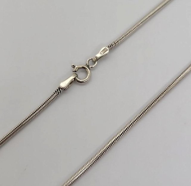 Серебряная цепь с плетением Снейк (33667082) 0