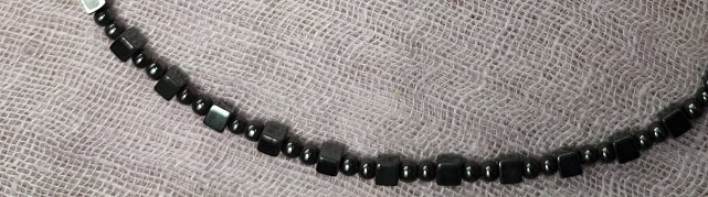 Ожерелье из гематита (33676656) 1