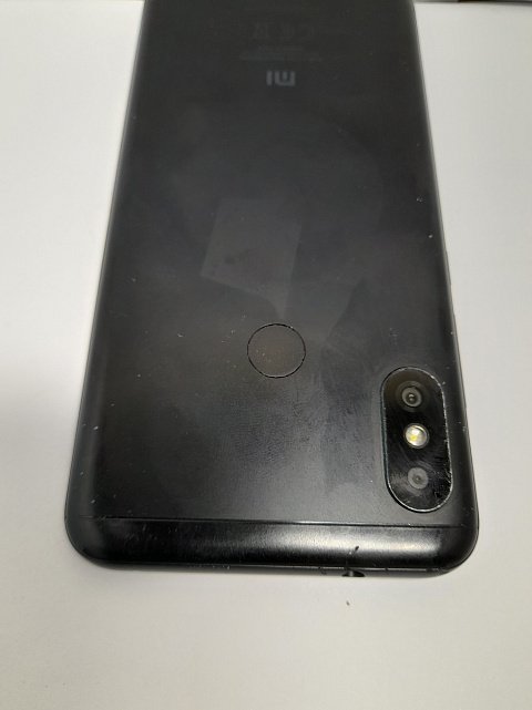 Xiaomi Mi A2 lite 3/32GB  2