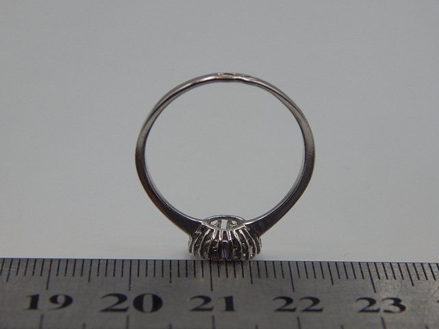 Серебряное кольцо с цирконием (33281427) 3