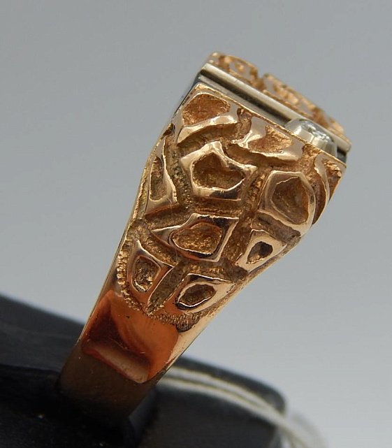 Перстень из красного и белого золота с ониксом и бриллиантом (-ми) (28659973) 2