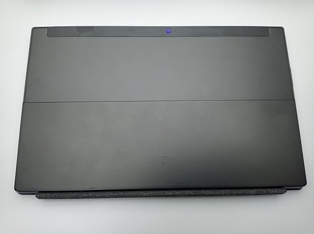 Планшет Microsoft Surface RT 2/32GB (9HR-00016) с клавиатурой 17