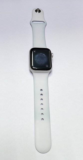 Смарт-годинник Apple Watch SE GPS 40mm Silver Aluminium Case with White Sport Band (MYDM2)  4