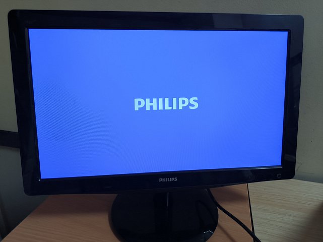 Монитор Philips 196V3LAB/00 0