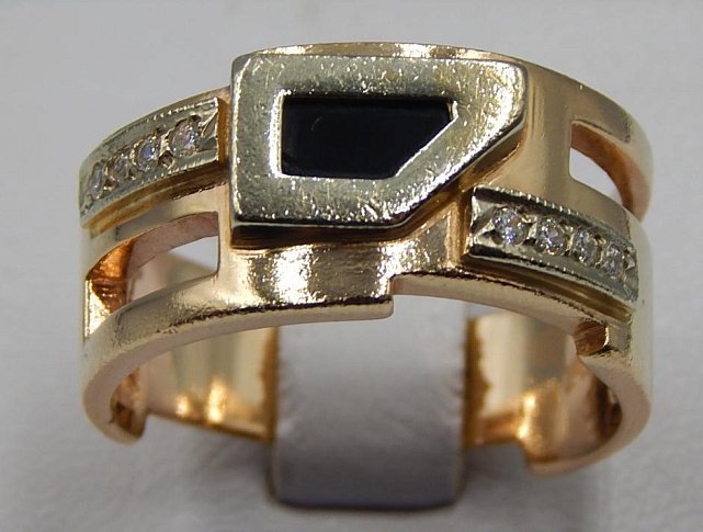 Перстень из красного и белого золота с цирконием (32489716) 0