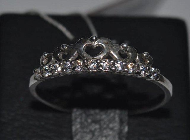 Серебряное кольцо с цирконием (30508592) 1