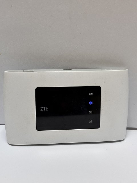 Wi-Fi роутер 4G LTE ZTE MF920U 0