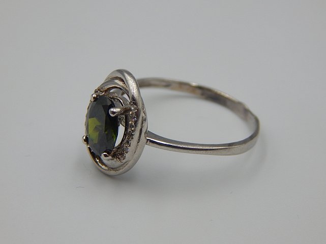 Серебряное кольцо с цирконием (33454279) 2