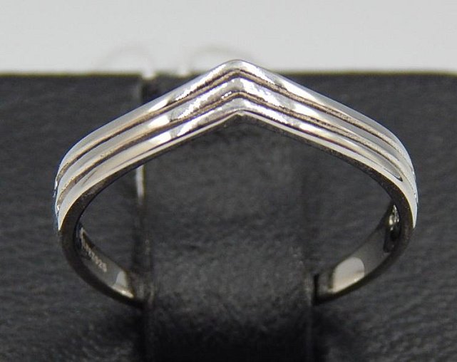 Серебряное кольцо (30844937) 0