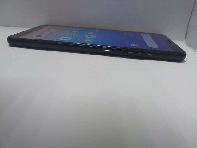 Xiaomi Redmi 5 3/32Gb  3