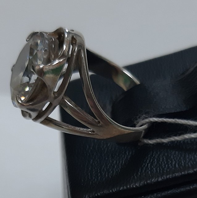 Серебряное кольцо с цирконием (30538677) 6