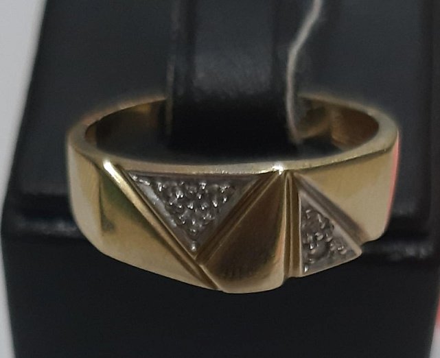 Перстень из желтого и белого золота с цирконием (31491105) 1