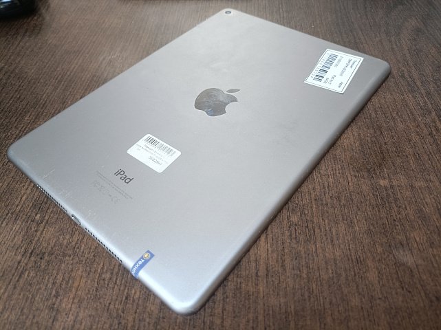 Планшет Apple iPad Air 2 Wi-Fi 64GB 1